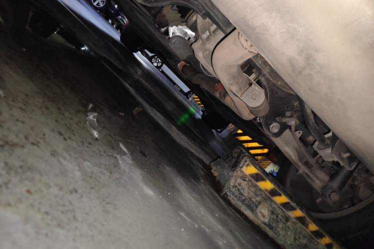 Used BMW X5 2018 xDrive28i Chassis Rear