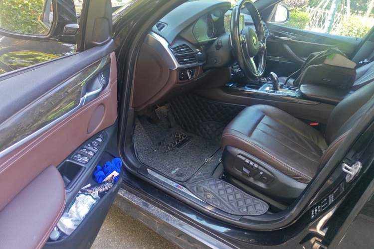 Used BMW X5 2018 xDrive35i M Sport Edition Driver Seat