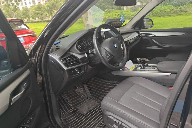 Used BMW X5 2018 xDrive35i Base Model Middle East Driver Seat