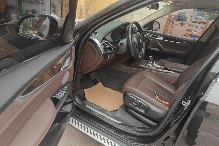 Used BMW X5 2018 xDrive28i Driver Seat