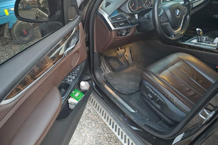 Used BMW X5 2018 xDrive35i Elegant Edition Driver Seat