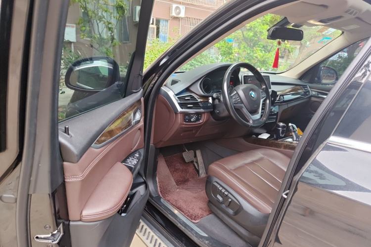 Used BMW X5 2018 xDrive28i Driver Seat
