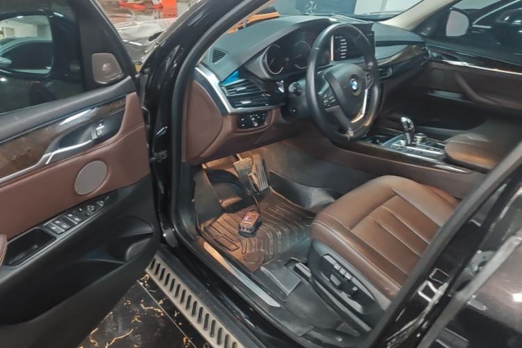 Used BMW X5 2018 xDrive28i Driver Seat