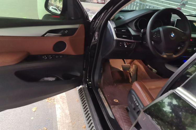 Used BMW X5  Driver Seat