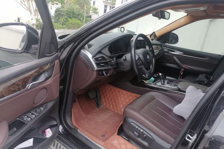 Used BMW X5 2018 xDrive28i Driver Seat