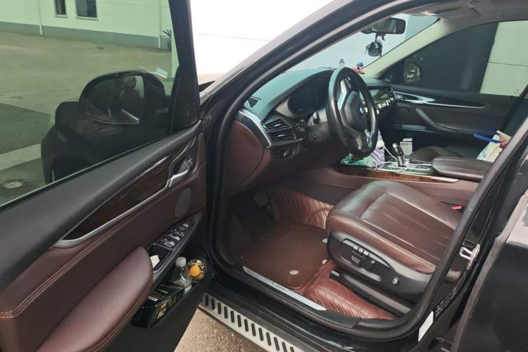 Used BMW X5 2018 xDrive28i Driver Seat