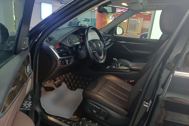 Used BMW X5 2018 xDrive35i Elegant Edition Driver Seat