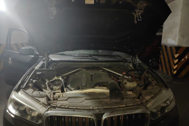 Used BMW X5 2018 xDrive35i Elegant Edition Engine Bay