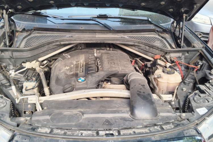 Used BMW X5 2018 xDrive35i M Sport Edition Engine Bay