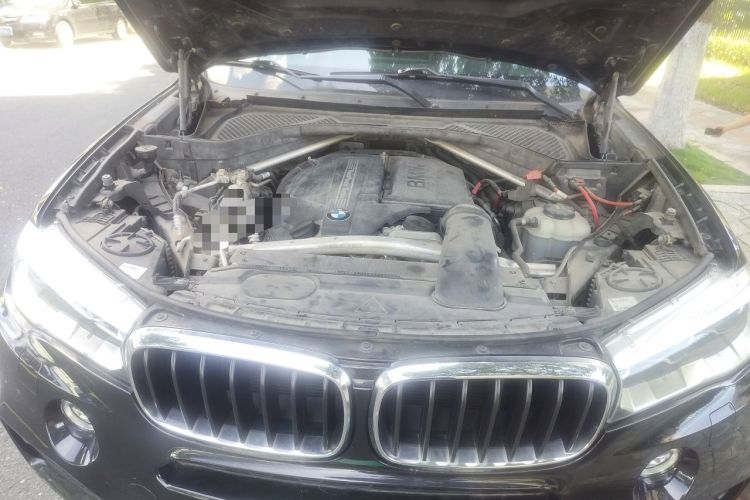 Used BMW X5 2018 xDrive35i M Sport Edition Engine Bay