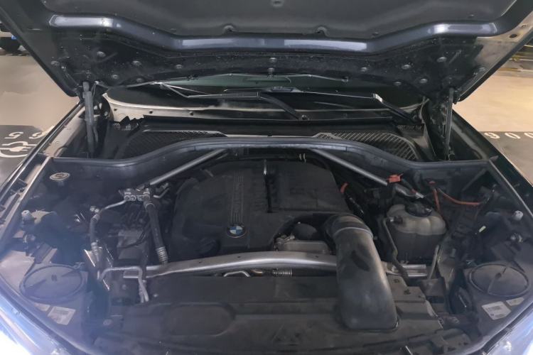 Used BMW X5 2018 xDrive35i Elegant Edition Engine Bay