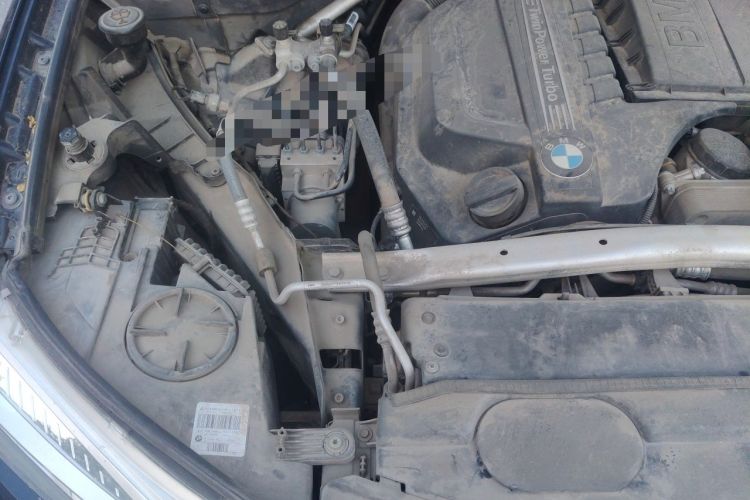 Used BMW X5 2018 xDrive35i M Sport Edition Engine Bay Right