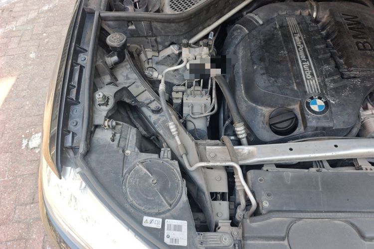 Used BMW X5 2018 xDrive35i Elegant Edition Engine Bay Right