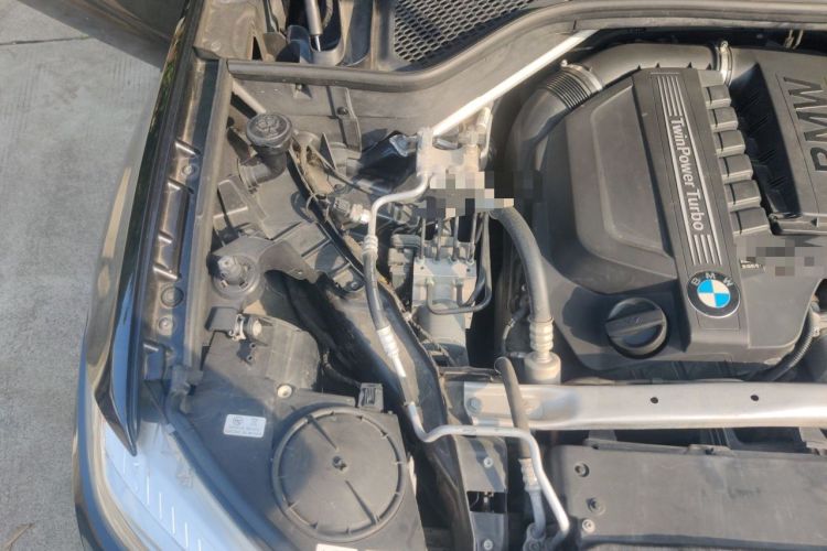 Used BMW X5  Engine Bay Right