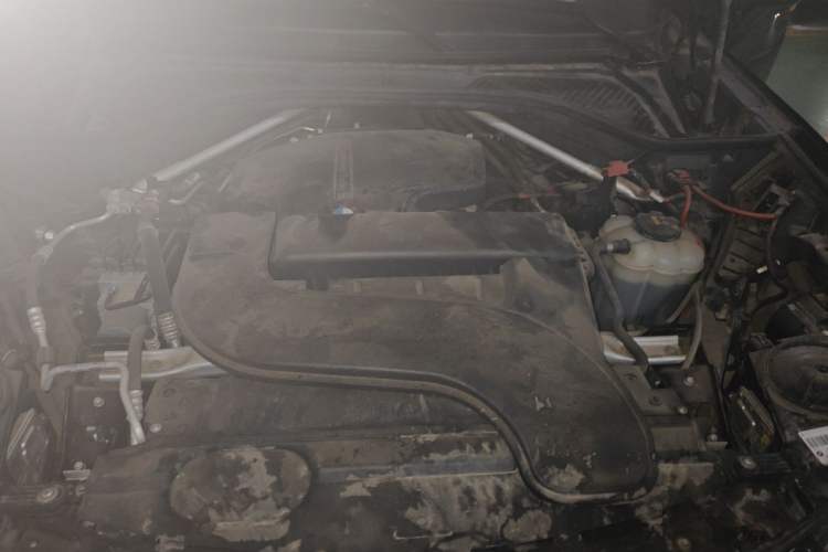 Used BMW X5 2018 xDrive28i Engine Bay