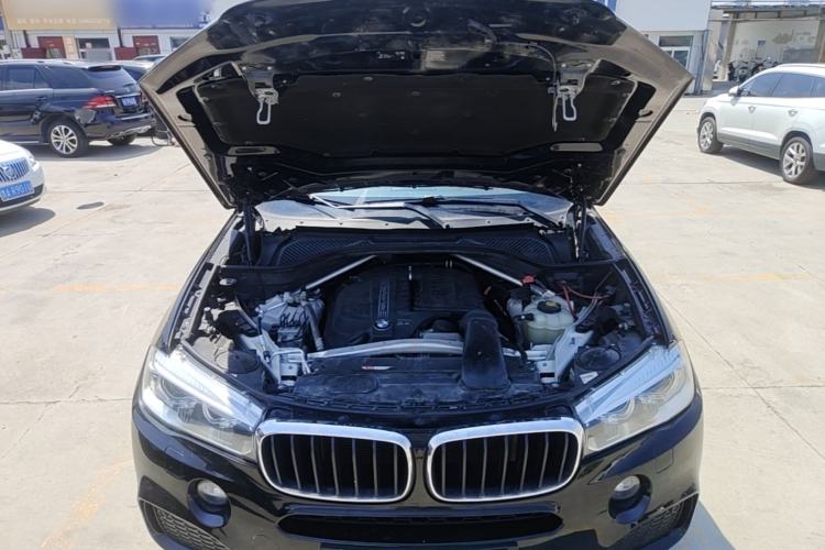 Used BMW X5 2018 xDrive35i M Sport Luxury Model Middle East Engine Bay