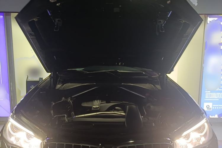 Used BMW X5 2018 xDrive35i Elegant Edition Engine Bay