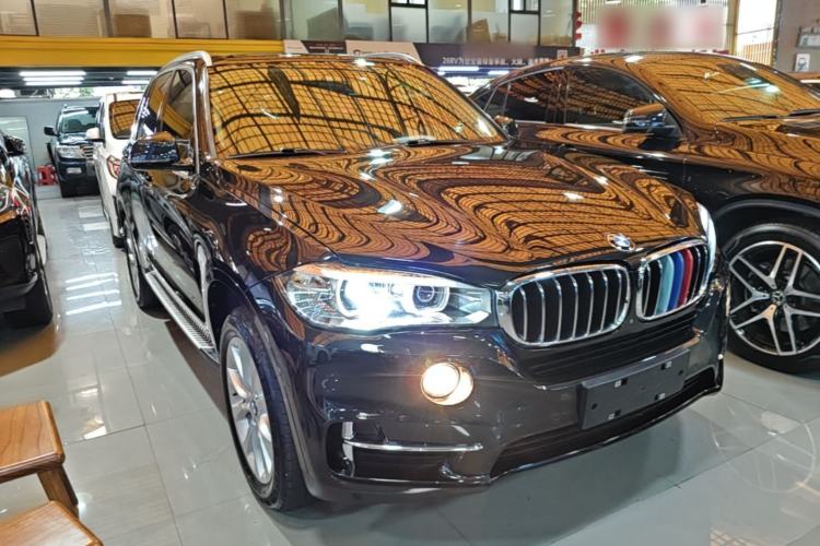 Used BMW X5 2018 xDrive28i Exterior 1