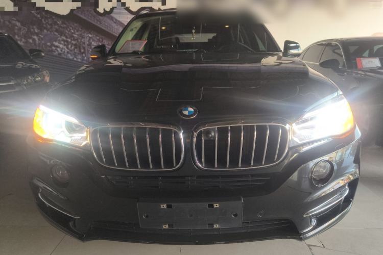 Used BMW X5 2018 xDrive28i Exterior 1