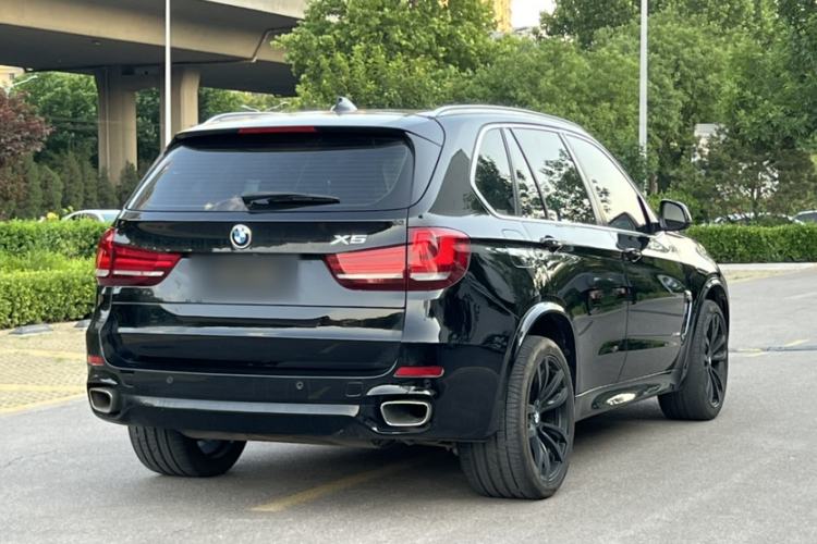 Used BMW X5 2018 xDrive35i M Sport Luxury Model Middle East Exterior 2