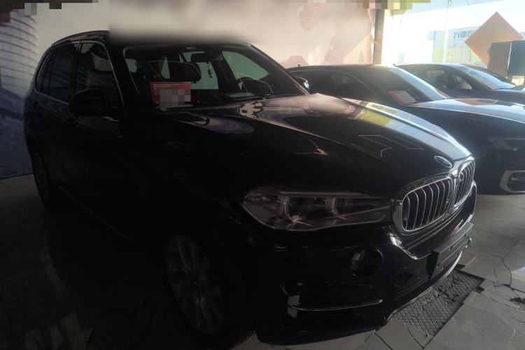 Used BMW X5 2018 xDrive28i Exterior 2