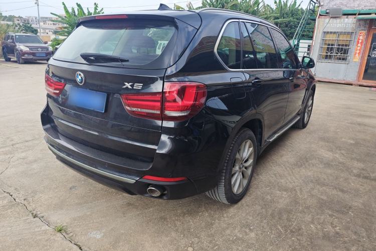 Used BMW X5 2018 xDrive28i Exterior 3
