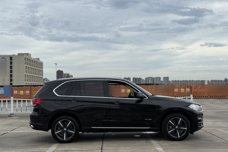 Used BMW X5 2018 xDrive35i Elegant Edition Exterior 5