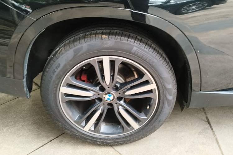 Used BMW X5 2018 xDrive35i Elegant Edition Exterior 5