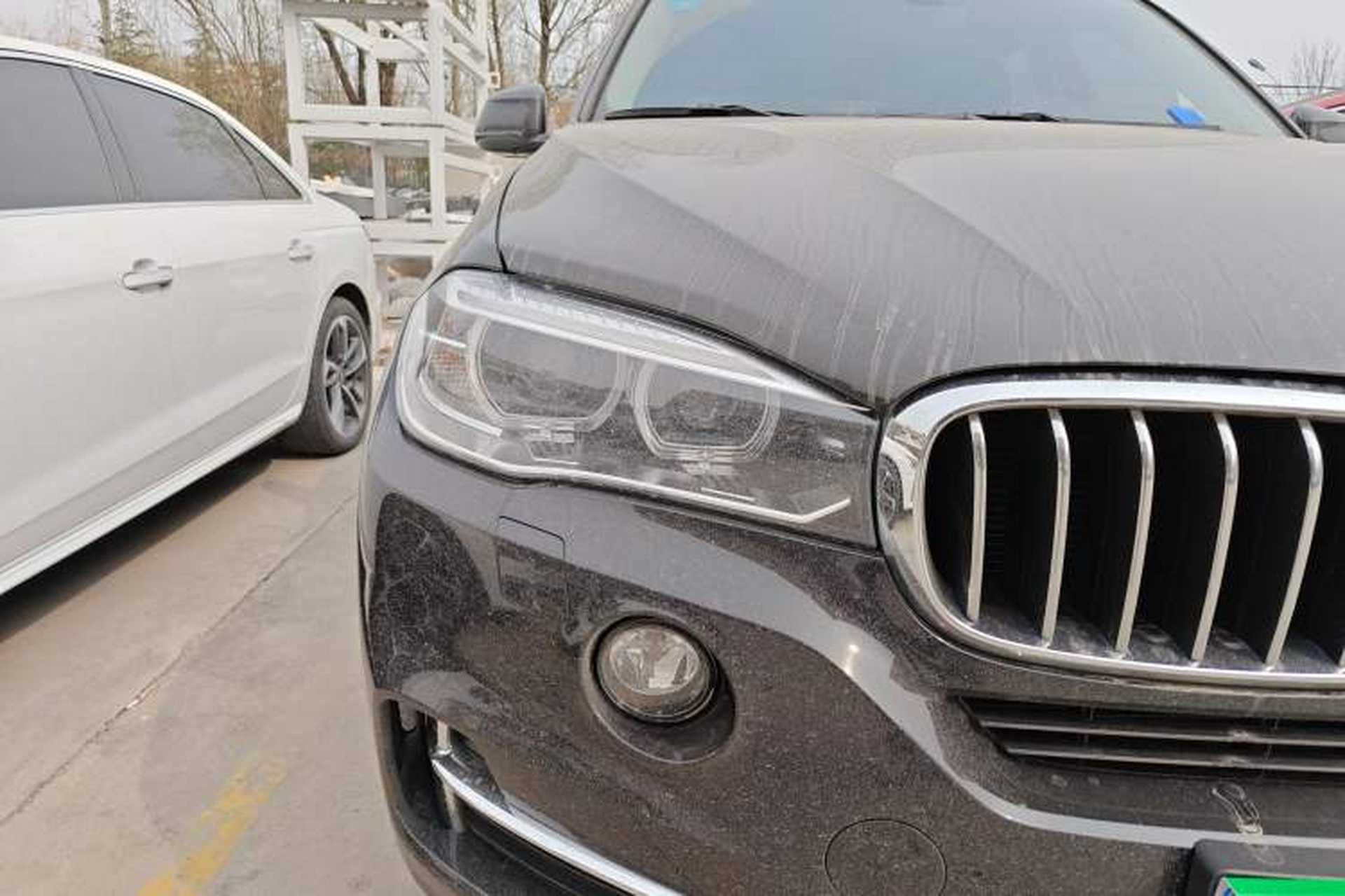 Used BMW X5 2018 xDrive28i Exterior 6