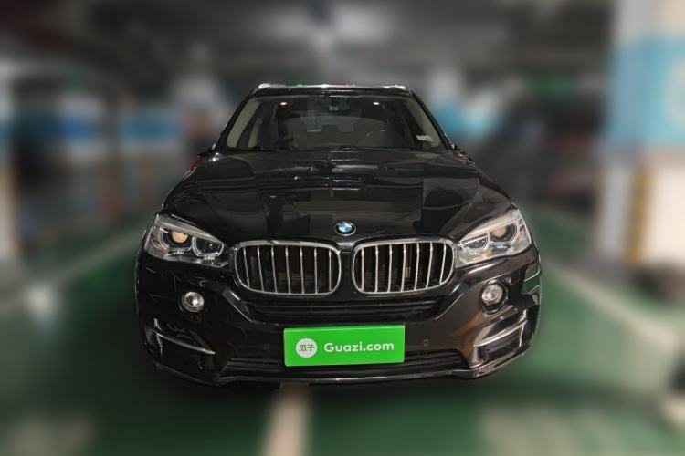 Used BMW X5 2018 xDrive28i Front