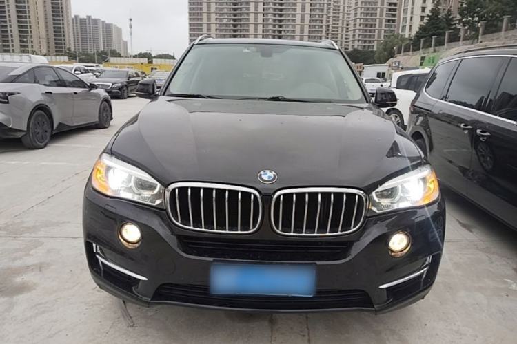 Used BMW X5 2018 xDrive28i Front