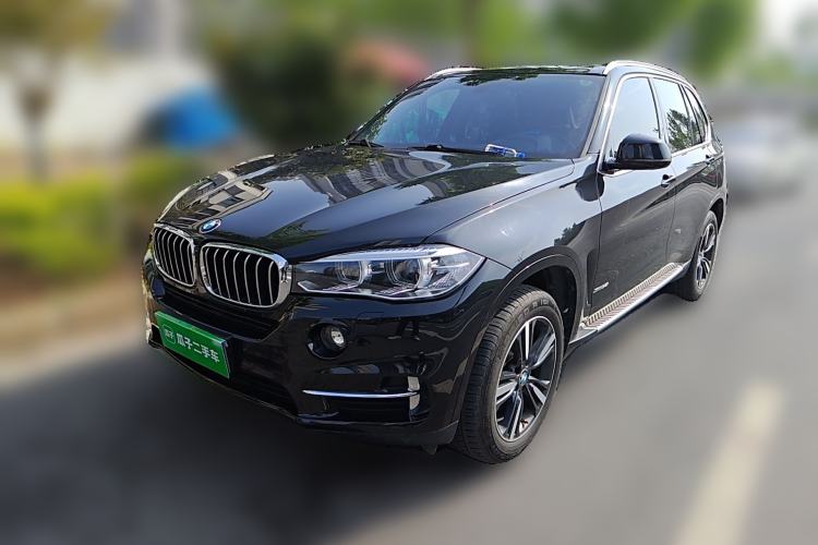 Used BMW X5 2018 xDrive35i Elegant Edition Front Left 45 Deg