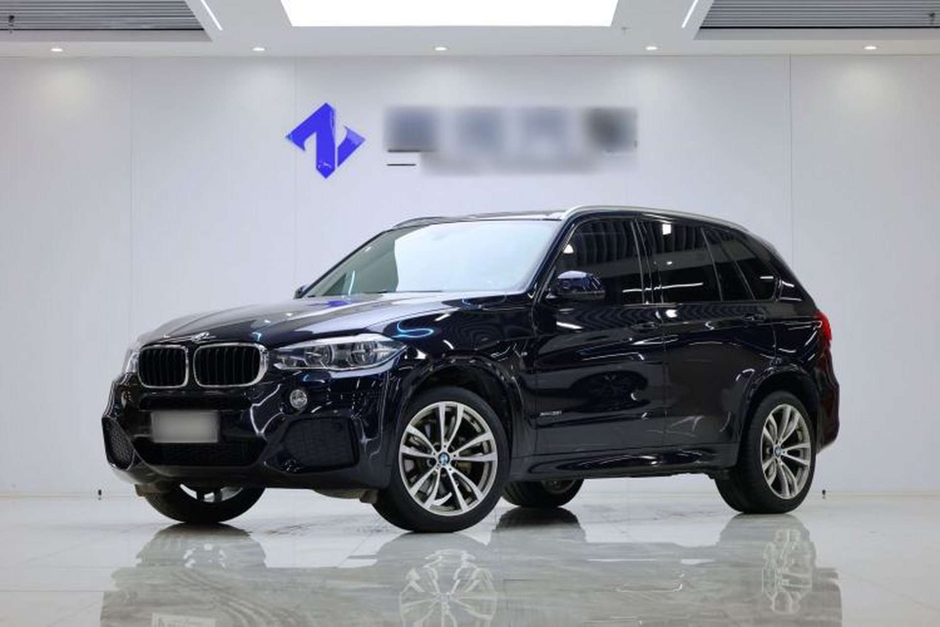 Used BMW X5 2018 xDrive35i M Sport Edition Front Left 45 Deg