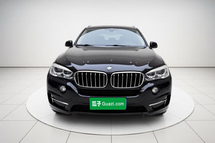 Used BMW X5 2018 xDrive28i Front