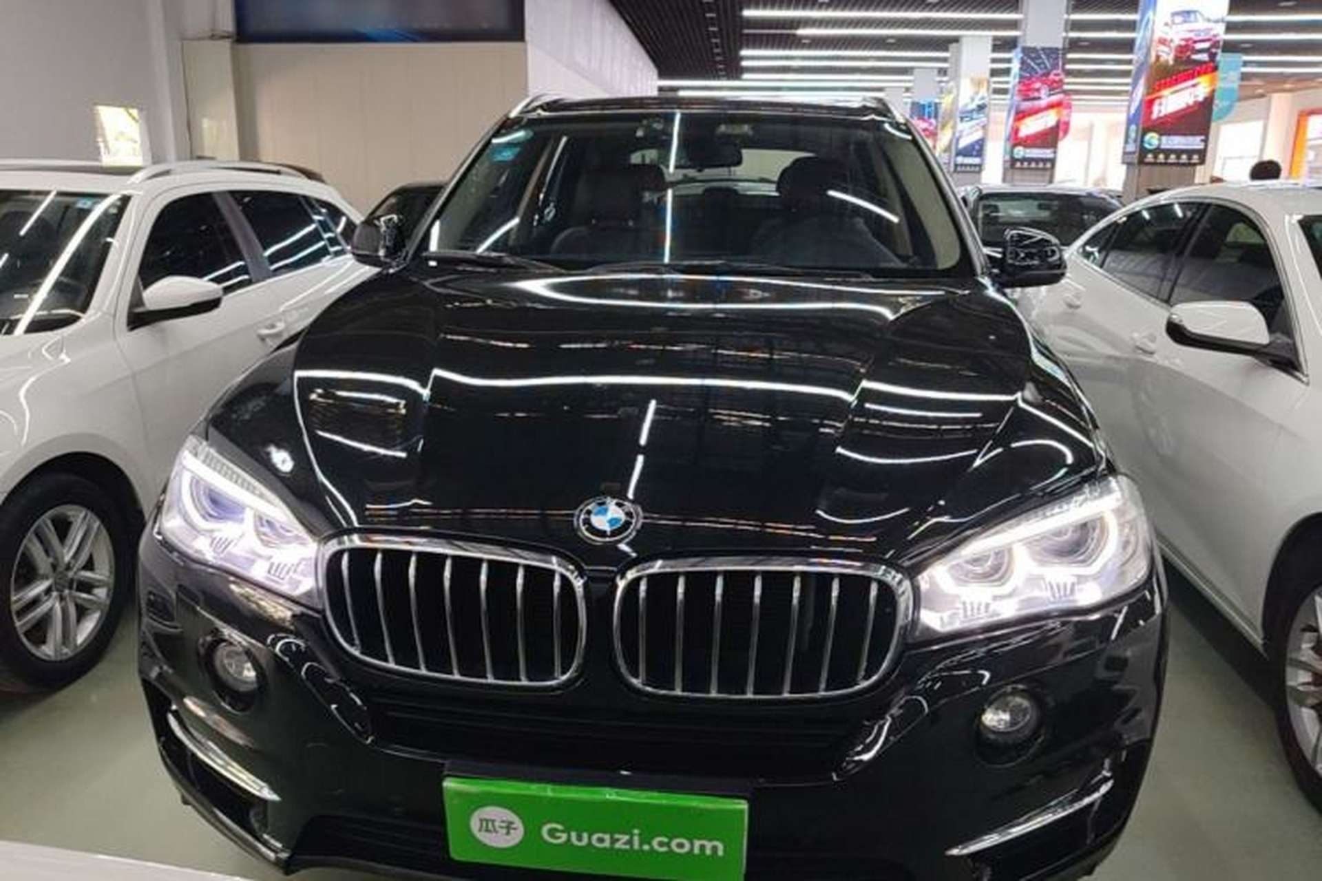 Used BMW X5 2018 xDrive28i Front