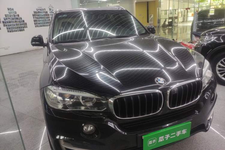 Used BMW X5 2018 xDrive35i Standard Small Screen Leather Middle East Front Right 45 Deg