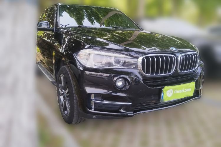 Used BMW X5 2018 xDrive35i Elegant Edition Front Right 45 Deg
