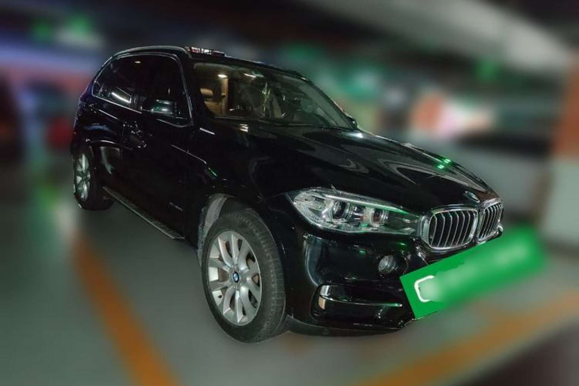 Used BMW X5 2018 xDrive28i Front Right 45 Deg