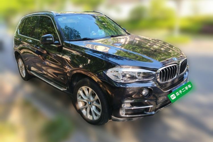 Used BMW X5 2018 xDrive28i Front Right 45 Deg