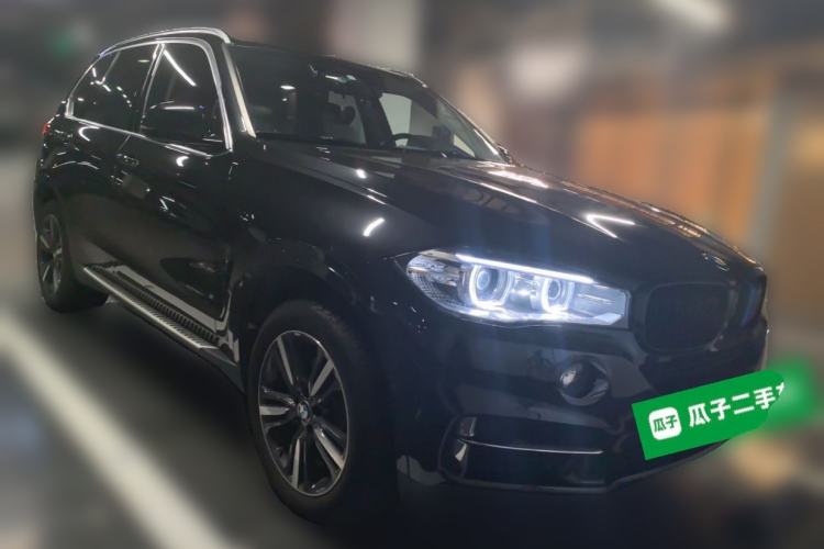 Used BMW X5 2018 xDrive35i Elegant Edition Front Right 45 Deg