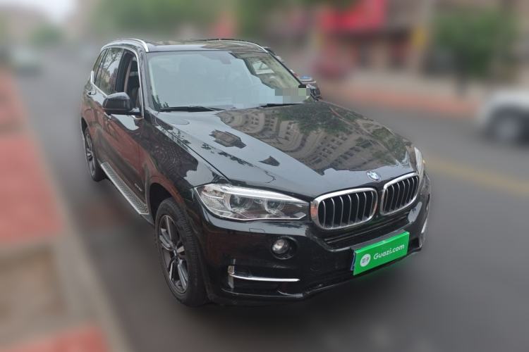 Used BMW X5 2018 xDrive35i Elegant Edition Front Right 45 Deg