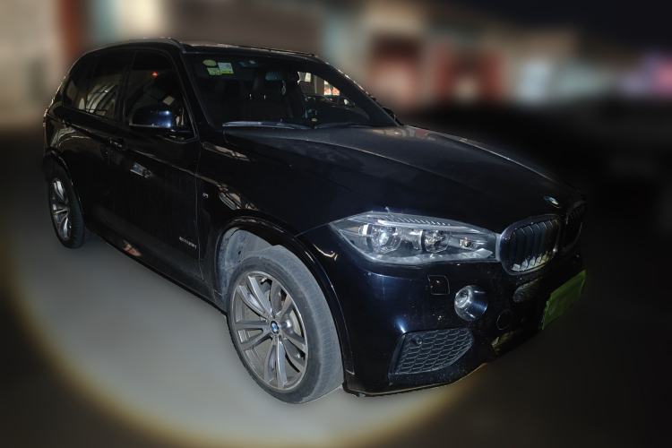 Used BMW X5 2018 xDrive35i M Sport Edition Front Right 45 Deg