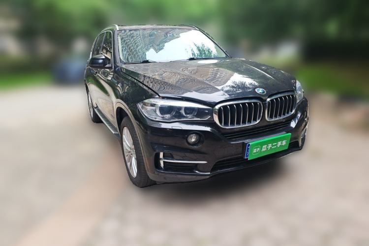Used BMW X5 2018 xDrive28i Front Right 45 Deg