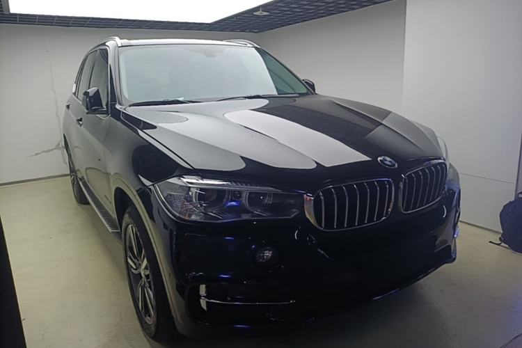 Used BMW X5 2018 xDrive35i Elegant Edition Front Right 45 Deg