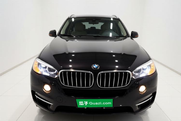 Used BMW X5 2018 xDrive28i Front