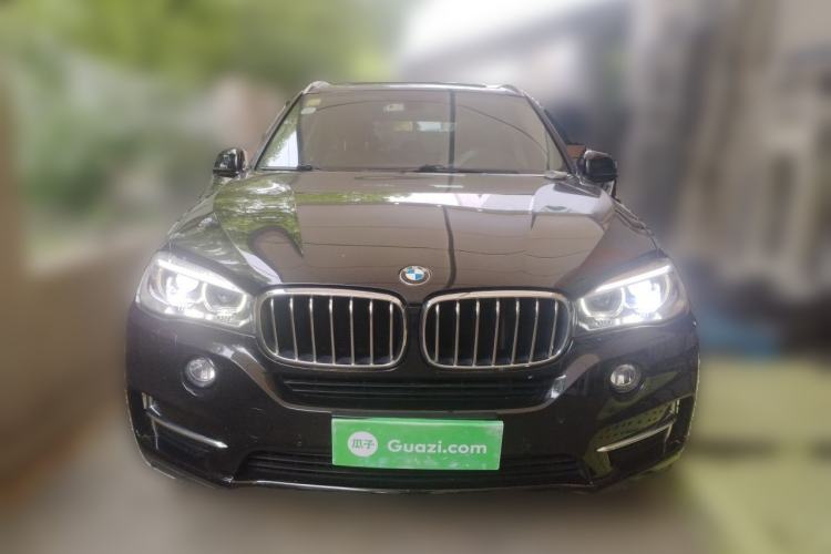 Used BMW X5 2018 xDrive28i Front