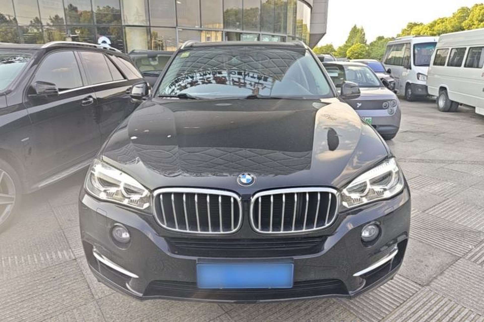 Used BMW X5 2018 xDrive35i Elegant Edition Front