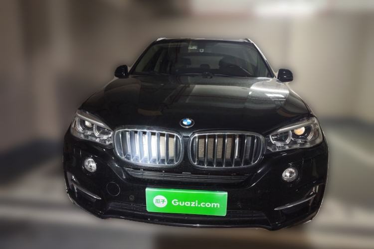 Used BMW X5 2018 xDrive28i Front