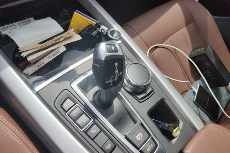 Used BMW X5  Gear Lever