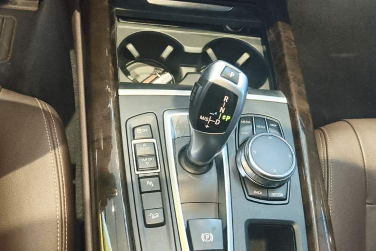 Used BMW X5 2018 xDrive28i Gear Lever